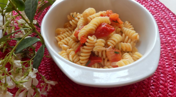 fusilli al pomodoro 001